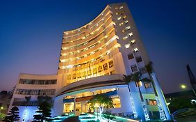 Cwd Hotel